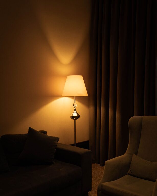 Tips for Creating a Cozy and Inviting Home Environment on a Budget